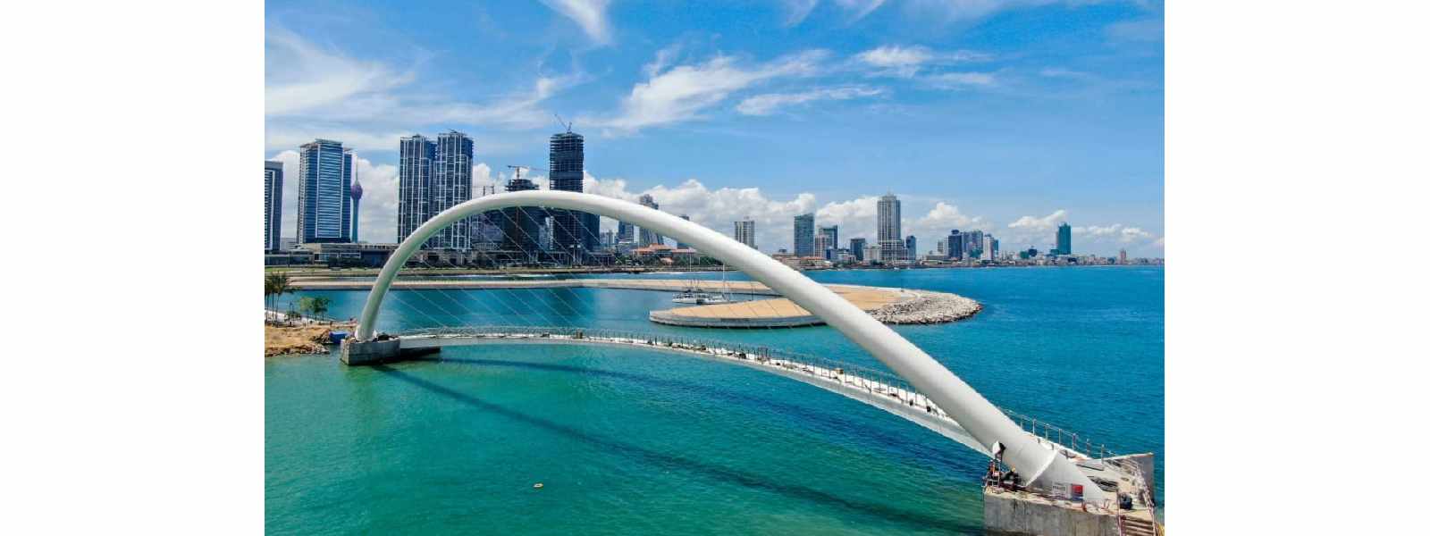 Port City මුහුදේ අතුරුදන් සිසුවා සොයා මෙහෙයුම්